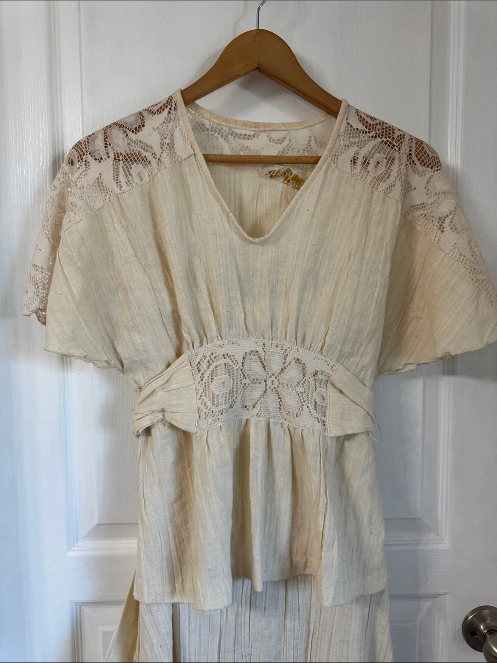 *RARE* RAE Dolls San Francisco Ivory Lace-Trimmed Two-Piece Maxi Dress - Picture 9 of 10